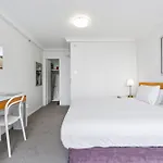Stylish Studio In The Heart Of Brisbane City