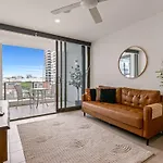 Apartment Stylish With Rooftop Bbq & Access Brisbane