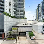 Stylish 1-Bed Studio In Vibrant South Brisbane