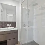 Chic 1-Bed Flat Steps To Brisbane S Arts Scene
