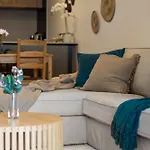 Spacious West End With Pool & Bbq Access * Brisbane