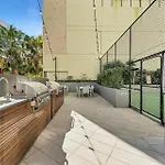 River Views 2 Bed 2 Bath Secure Parking Apartment Brisbane