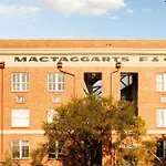 Riverside Loft 2Bed,2Bath Park Pool