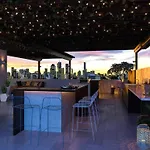 Modern 2Br Near The Gabba & Bbq