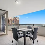 Riverfront Bridge View Cbd Heart Free Parking 2Bed