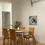 140Sqm Modern Teneriffe 2 Bedroom & Balcony