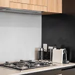 Spacious West End With Pool & Bbq Access Apartment Brisbane