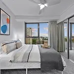 A Touch Of Class - 2bed-2bath-1car-balcony-views - Cbd Brisbane