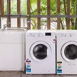 Smart Suites Self Check-In Apartments - Freney Park Disk Golf Course