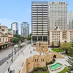 Adina - Perfect & Convenient Brisbane City Pad