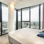 Stylish Decor 2br South Gym Pool Cine Bo12510 *