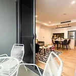 Apartment Stylish Decor 2br South Gym Pool Cine Bo12510 *
