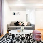 Stylish Decor 2br South Gym Pool Cine Bo12510 *