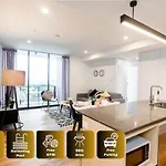 Stylish Decor 2br South Gym Pool Cine Bo12510 Apartment *