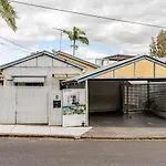 A5Q Abnb-Style 3Br House With Balcony & 2 Free Parking Nr Portside Wharf