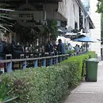 Stylish Heritage 2Br Loft Near City And River With Pool And Free Parking