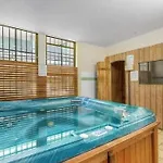 The New Yorker Loft Cbd Sleeps 5 Apartment *