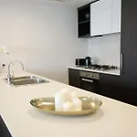Tranquil River-view 2-bedroom High-rise Apartment Brisbane