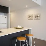 Apartment Tranquil River-view 2-bedroom High-rise *
