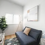 Tiny 1bd, 1ba In Clayfield, Near Cbd M2 *
