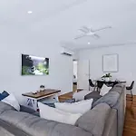 Park Avenue Terrace House 3br - Outdoor, Bbq Holiday home *