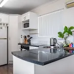 Bayside Breeze Seaside Serenity