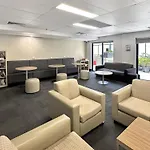 Brisbane Apt Near Dining Shops And River Walks