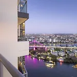 Amazing 2bed-2bath-1car-balcony-views - Cbd * Brisbane