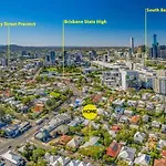 Modern 2br In Highgate Hill Near Cbd *