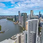 Apartment River Views 2 Bed 2 Bath Secure Parking *