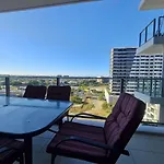Aparthotel Link Portside Wharf 4*
