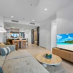 The Skyline - Brand New Queens Wharf Japandi 2Br With Pool And Gym