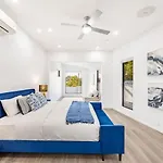 Sunnybank Hills Retreat 4Br Home With Pool And Backyard