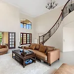 Luxe Spacious Family With Pool And Patio *