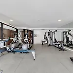 Stylish 1Br Valley Stay With Secure Car Park