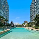 Top-Floor City View Stay At Newstead Towers