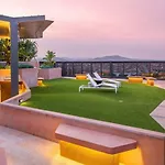 Stylish Decor 2br South Gym Pool Cine Bo12510 Apartment