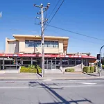 Nightcap At Chardons Corner Hotel