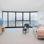 Apartment Skyline View High Floor 2br With Sofa Bed And Free Parking *
