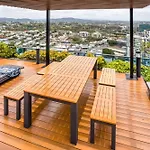 Apartment Impeccable 2-bed With Pool & Outdoor Dining Brisbane