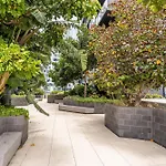 Impeccable 2-bed With Pool & Outdoor Dining Apartment