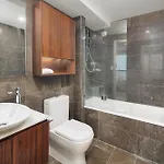 Apartment Skyline View High Floor 2br With Sofa Bed And Free Parking