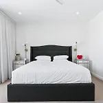 Deluxe 4-bed With Pool & Fire Pit *