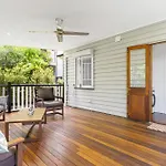 Family-friendly In Vibrant West End * Brisbane