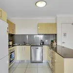 Apartment Bright 2-bed With Private Balcony & Serene View