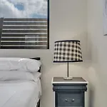 Bright 2-bed With Private Balcony & Serene View