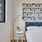 Apartment Bright 2-bed With Private Balcony & Serene View