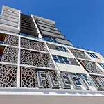 Spacious 2 Bedroom Apartment In Central Brisbane