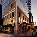 Spacious 2 Bedroom Apartment In Central Brisbane