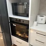 Uq 10Mins Walk To The Door U1